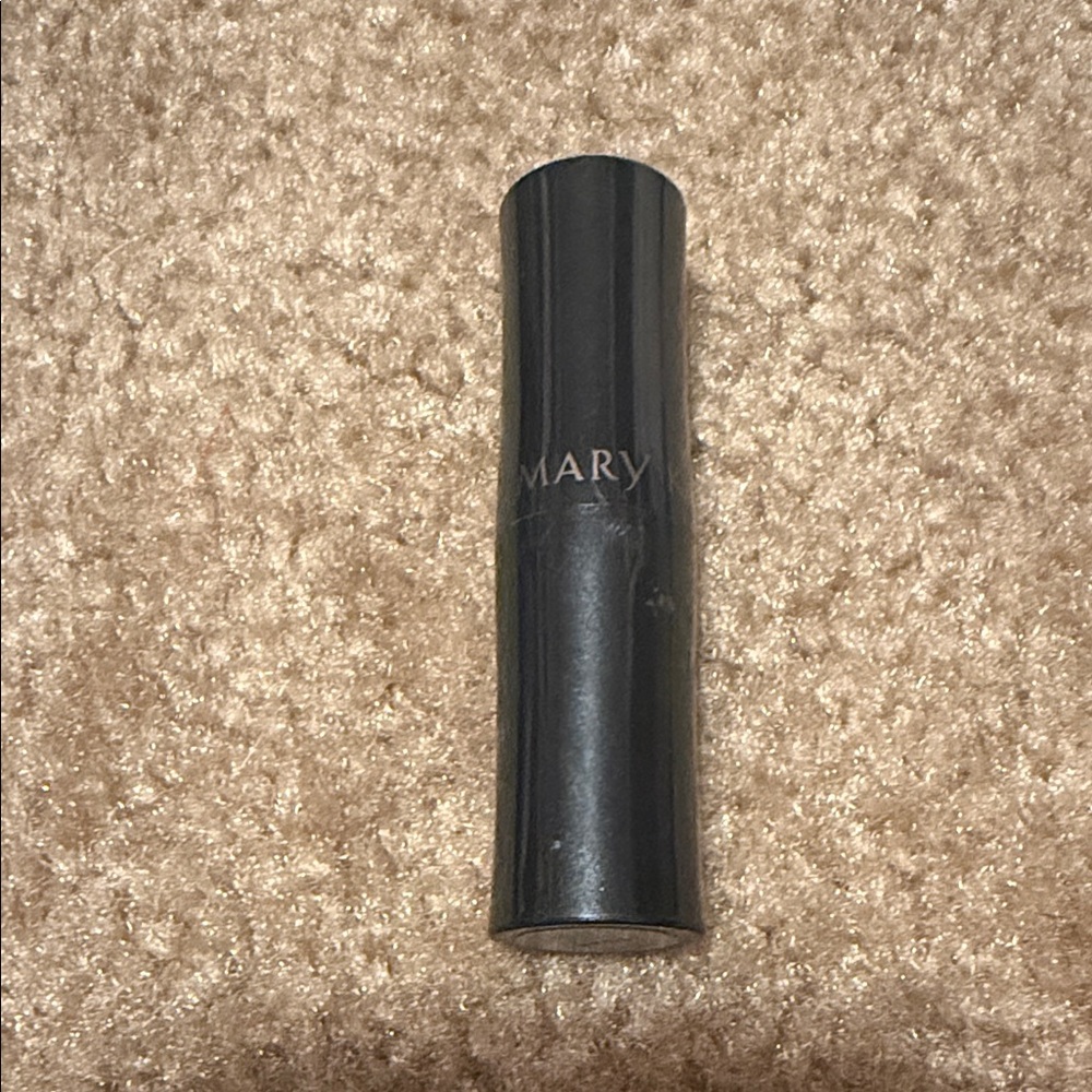 Mary Kay lipstick rich cocoa NEE
